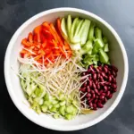 Raw vegetables and bean sprouts