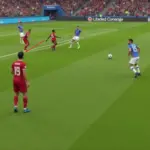 Kỹ thuật đá phạt cong bóng trong Fifa Online 4